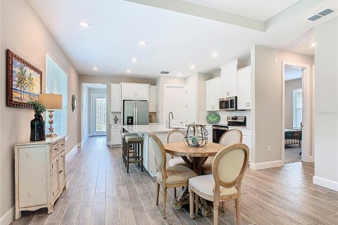 Casa en venta en Poinciana, Florida, 2 dormitorios, 126.81 m2 № 1679621 - foto 12
