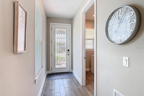 Casa en venta en Poinciana, Florida, 2 dormitorios, 126.81 m2 № 1679621 - foto 3