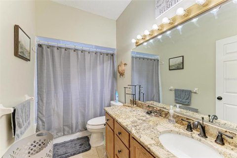 House in Bradenton, Florida 3 bedrooms, 258.73 sq.m. № 1631854 - photo 29