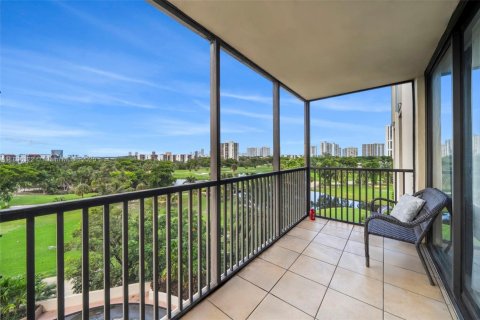 Copropriété à vendre à Aventura, Floride: 1 chambre, 84.82 m2 № 1950444 - photo 15