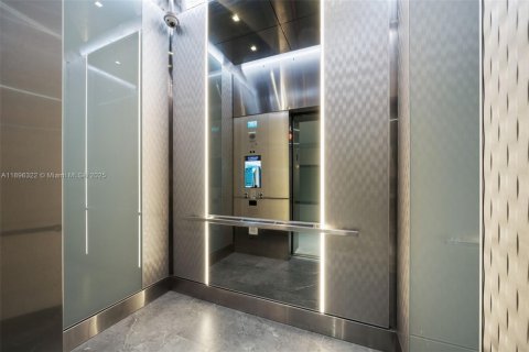 Copropriété à vendre à Aventura, Floride: 1 chambre, 84.82 m2 № 1950444 - photo 3