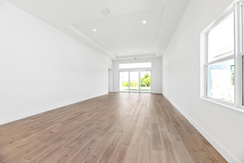 Villa ou maison à vendre à Palm Beach Gardens, Floride: 2 chambres, 200.2 m2 № 2245698 - photo 6