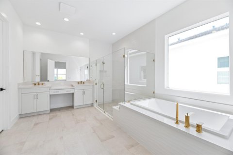 Villa ou maison à vendre à Palm Beach Gardens, Floride: 2 chambres, 200.2 m2 № 2245698 - photo 8