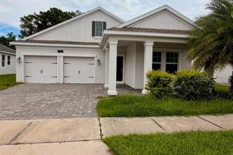 Casa en STOREY LAKE en Kissimmee, Florida 3 dormitorios, 192.12 m2 № 2291434