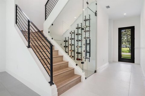 Villa ou maison à louer à Tampa, Floride: 4 chambres, 284.28 m2 № 1789225 - photo 12
