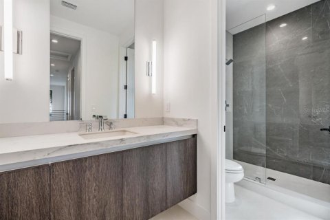 Villa ou maison à louer à Tampa, Floride: 4 chambres, 284.28 m2 № 1789225 - photo 20