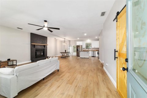 Casa en venta en Ocala, Florida, 4 dormitorios, 179.3 m2 № 1915251 - foto 10