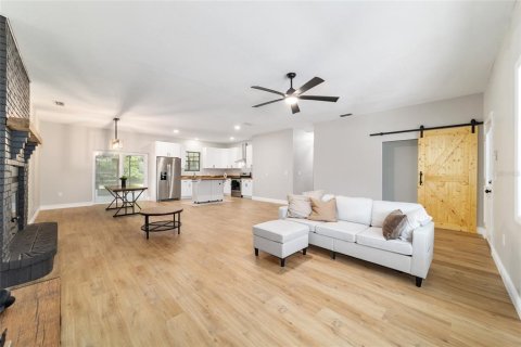Casa en venta en Ocala, Florida, 4 dormitorios, 179.3 m2 № 1915251 - foto 18