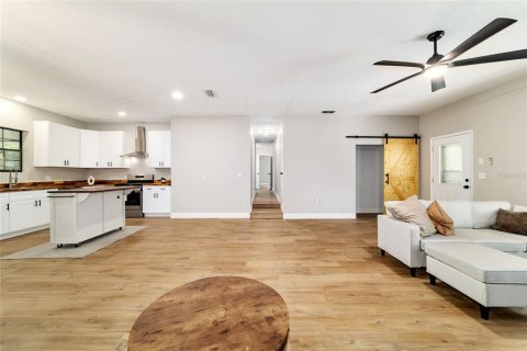 Casa en venta en Ocala, Florida, 4 dormitorios, 179.3 m2 № 1915251 - foto 16