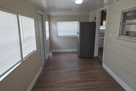 Casa en venta en Okeechobee, Florida, 3 dormitorios, 96.25 m2 № 2250196 - foto 27