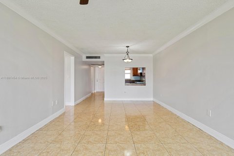 Copropriété à louer à Davie, Floride: 2 chambres, 72 m2 № 1952941 - photo 9