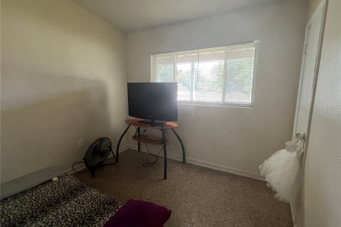 House in Orlando, Florida 3 bedrooms, 82.5 sq.m. № 2196157 - photo 15