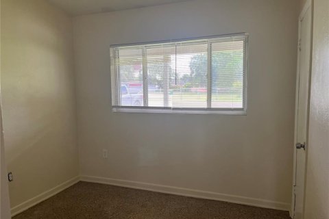 House in Orlando, Florida 3 bedrooms, 82.5 sq.m. № 2196157 - photo 14