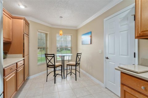 House in The Villages, Florida 3 bedrooms, 142.6 sq.m. № 1649491 - photo 10