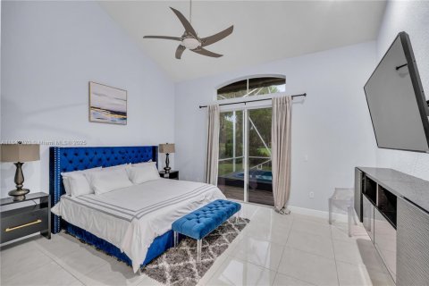 House in Coconut Creek, Florida 4 bedrooms, 229.84 sq.m. № 1836724 - photo 18