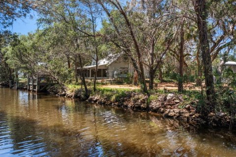 Terreno en Homosassa, Florida № 2195153