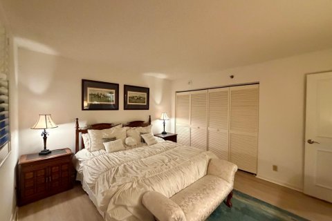 Condo in St. Lucie, Florida, 3 bedrooms № 2182850 - photo 28