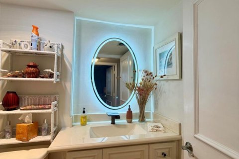 Condo in St. Lucie, Florida, 3 bedrooms № 2182850 - photo 23