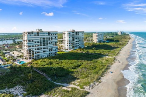 Condo in St. Lucie, Florida, 3 bedrooms № 2182850 - photo 4