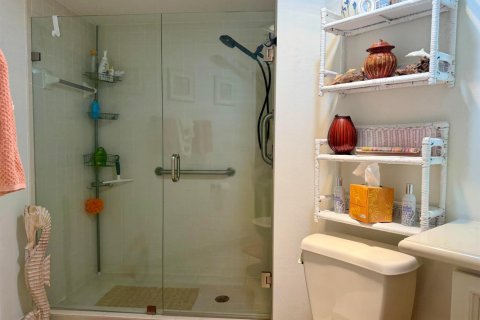 Condo in St. Lucie, Florida, 3 bedrooms № 2182850 - photo 22