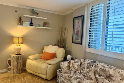 Condo in St. Lucie, Florida, 3 bedrooms № 2182850 - photo 25