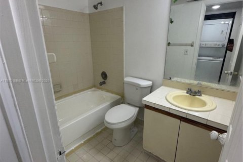 Copropriété à louer à Coral Springs, Floride: 2 chambres, 75.72 m2 № 1930593 - photo 5