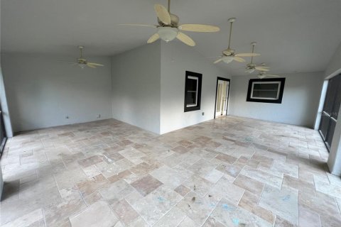 Casa en alquiler en Orlando, Florida, 4 dormitorios, 179.3 m2 № 1856592 - foto 29