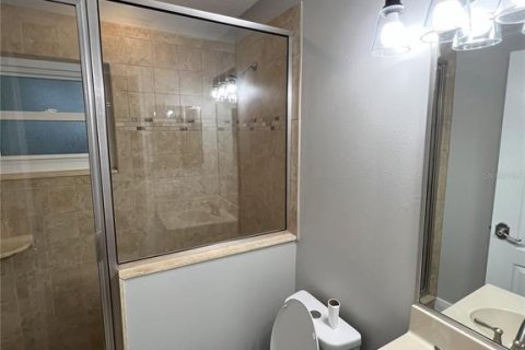 Casa en alquiler en Orlando, Florida, 4 dormitorios, 179.3 m2 № 1856592 - foto 17
