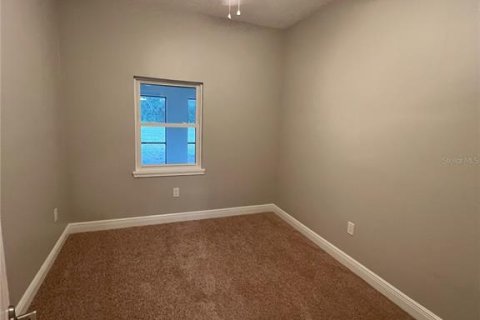 Casa en alquiler en Orlando, Florida, 4 dormitorios, 179.3 m2 № 1856592 - foto 20