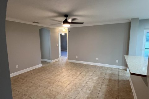 Casa en alquiler en Orlando, Florida, 4 dormitorios, 179.3 m2 № 1856592 - foto 5
