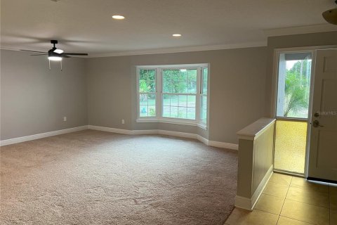 Casa en alquiler en Orlando, Florida, 4 dormitorios, 179.3 m2 № 1856592 - foto 4