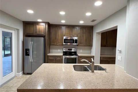 Casa en alquiler en Orlando, Florida, 4 dormitorios, 179.3 m2 № 1856592 - foto 7