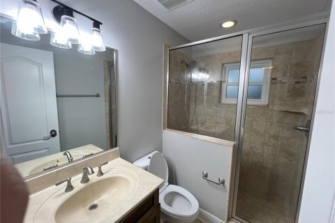 Casa en alquiler en Orlando, Florida, 4 dormitorios, 179.3 m2 № 1856592 - foto 14