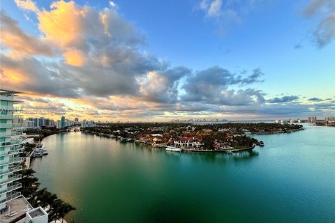 Studio in the Condo in Miami Beach, Florida  № 2000967