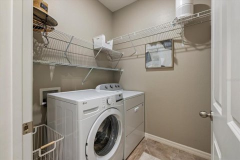 Casa en venta en Venice, Florida, 4 dormitorios, 154.96 m2 № 1524124 - foto 29