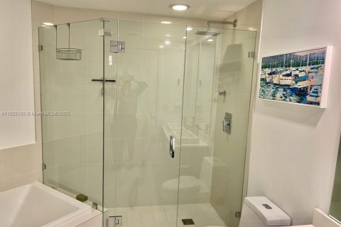 Copropriété à louer à Miami, Floride: 2 chambres, 96.8 m2 № 1976097 - photo 8