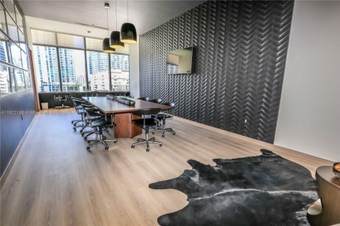 Copropriété à louer à Miami, Floride: 2 chambres, 96.8 m2 № 1976097 - photo 15