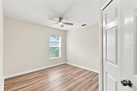 Villa ou maison à vendre à Tavares, Floride: 3 chambres, 136.66 m2 № 2352315 - photo 23