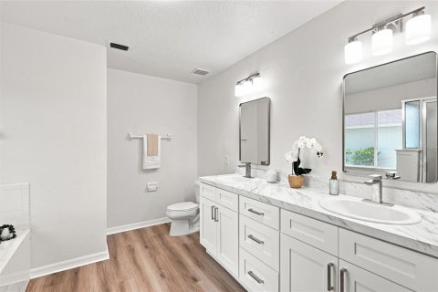 Villa ou maison à vendre à Tavares, Floride: 3 chambres, 136.66 m2 № 2352315 - photo 17