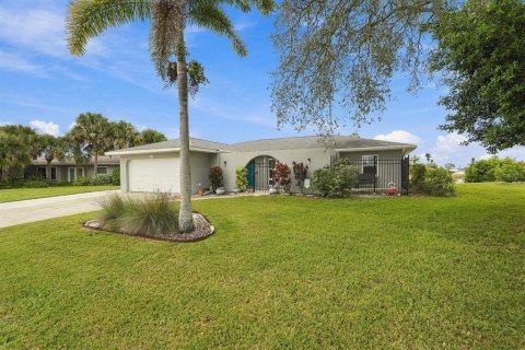 Villa ou maison à vendre à Venice, Floride: 2 chambres, 120.87 m2 № 2405495 - photo 3