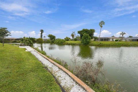 Villa ou maison à vendre à Venice, Floride: 2 chambres, 120.87 m2 № 2405495 - photo 27