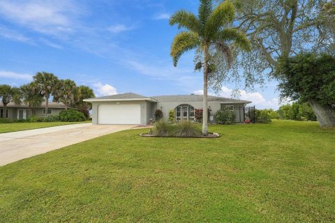Villa ou maison à vendre à Venice, Floride: 2 chambres, 120.87 m2 № 2405495 - photo 13