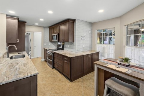 Villa ou maison à vendre à Venice, Floride: 2 chambres, 120.87 m2 № 2405495 - photo 30