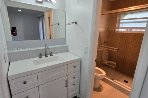 Apartment in Dania Beach, Florida 2 bedrooms, 98.48 sq.m. № 1994274 - photo 12