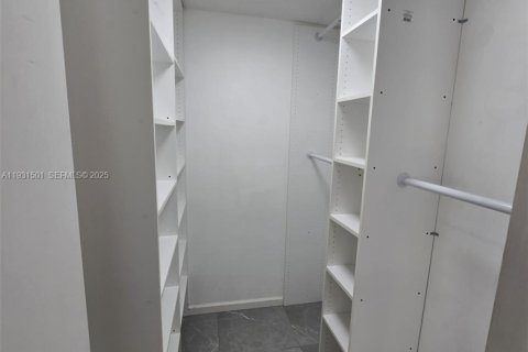 Apartment in Dania Beach, Florida 2 bedrooms, 98.48 sq.m. № 1994274 - photo 14