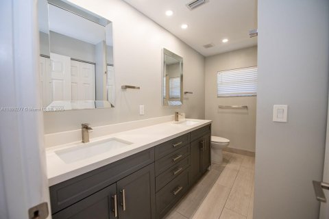Villa ou maison à vendre à Cooper City, Floride: 3 chambres, 190.73 m2 № 1951198 - photo 15