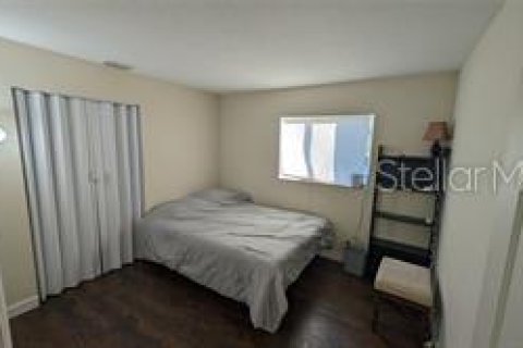 House in Port Charlotte, Florida 3 bedrooms, 102.84 sq.m. № 1910415 - photo 6