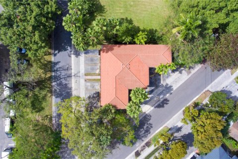 Снять в аренду квартиру в Майами, Флорида 53.88м2, № 2042771 - фото 4