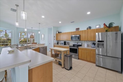 Villa ou maison à vendre à Placida, Floride: 3 chambres, 188.78 m2 № 2135079 - photo 10