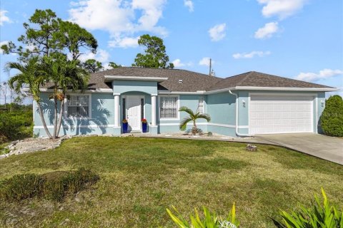 Villa ou maison à Placida, Floride 3 chambres, 188.78 m2 № 2135079